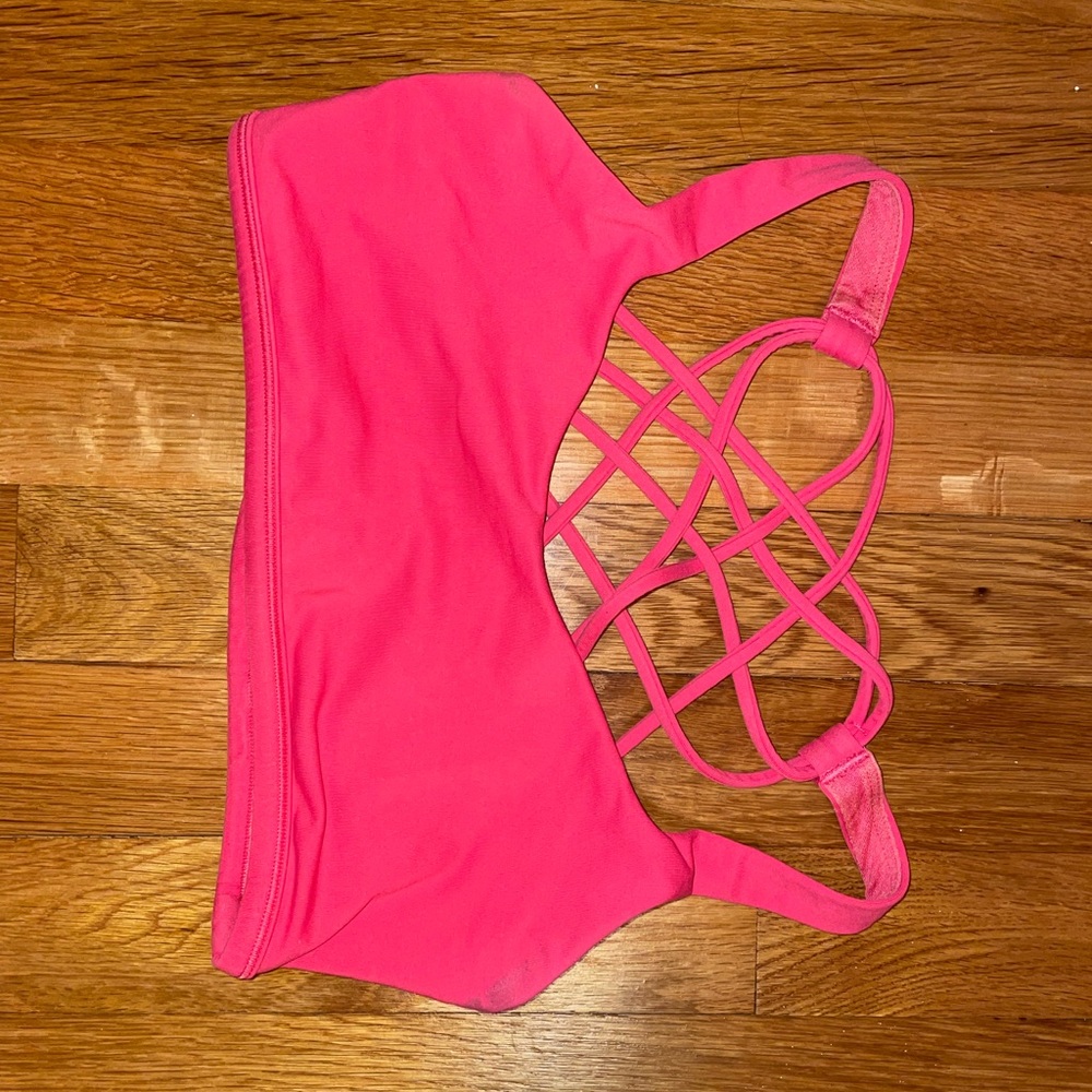 Lululemon sports bra